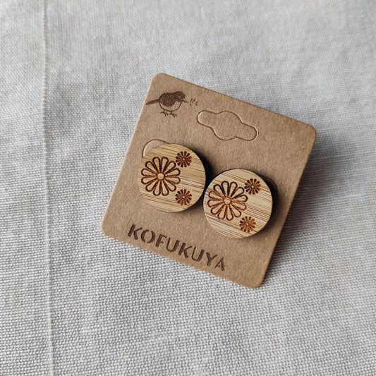 Earring Kiku